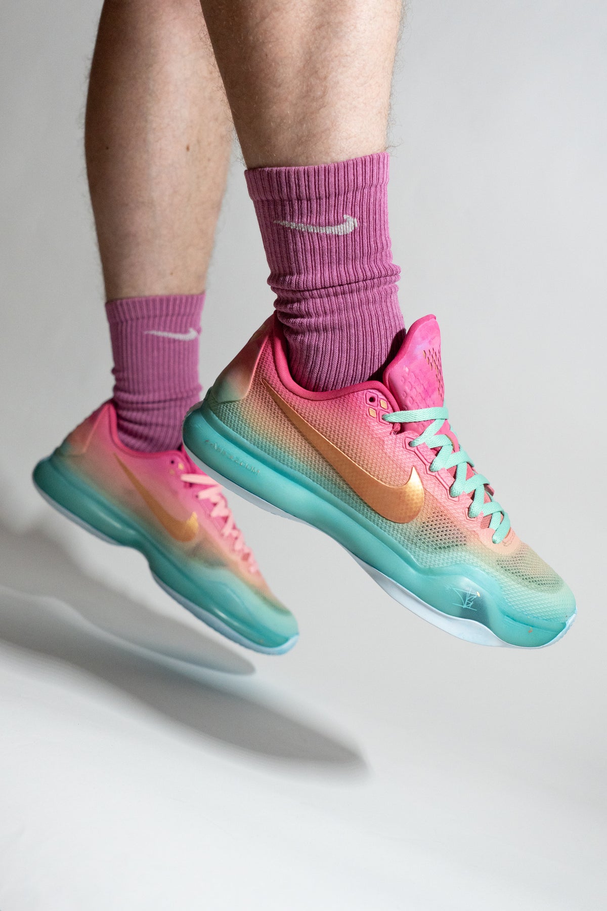 Kobe X "Venezia". Painted by hand artwork by Isidore